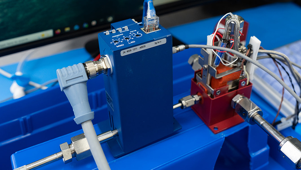 baratrons and valves
