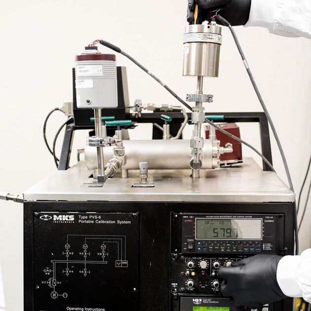 View More: http://clarkcabus.pass.us/laminartechnologies Baratron Machine